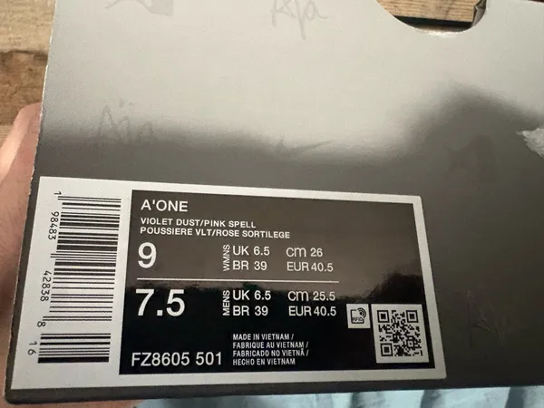 A’ja Wilson Nike basketball sneakers. Women’s 9, men’s 7.5 - Image 2