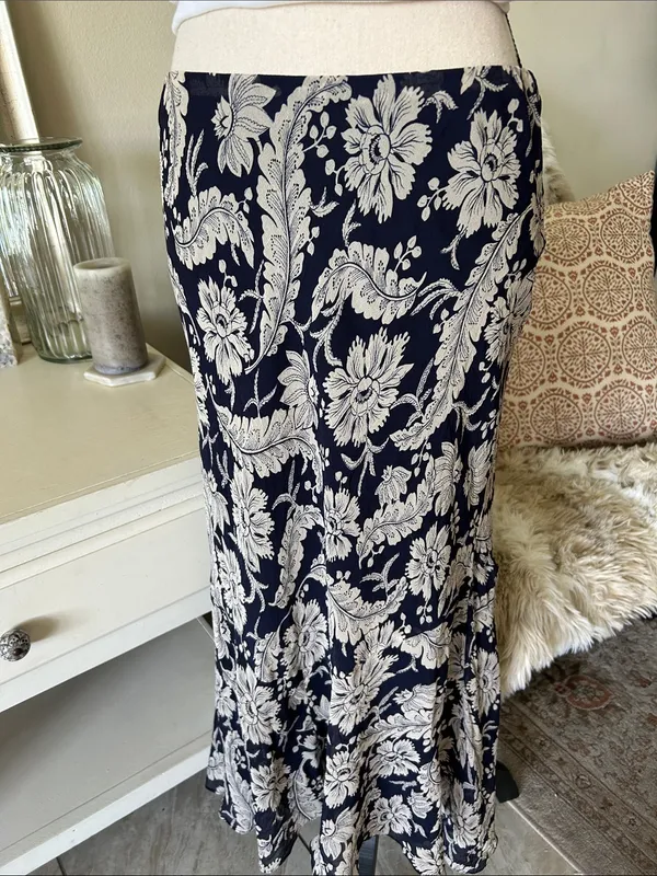 Ralph Lauren Vtg navy beige boho western country floral pull on midi skirt 10 L - Image 2