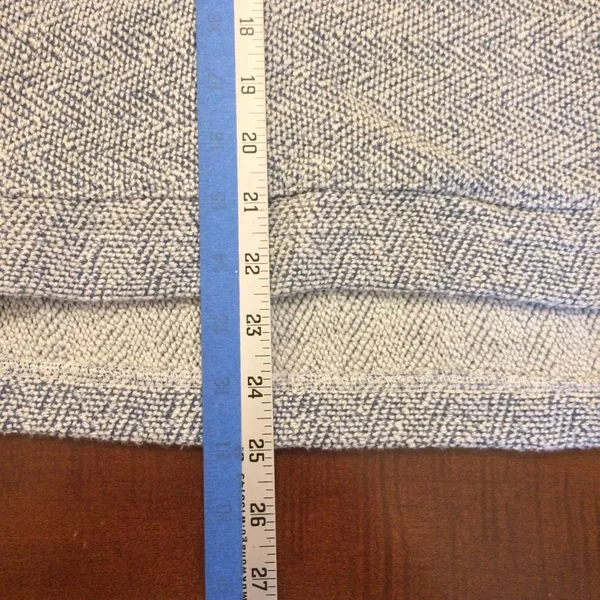 Faherty Whitewater Hoodie pull over blue and white medium - Image 3
