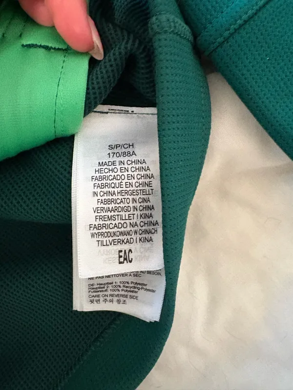 Marmot Lightweight Hoodie - Image 5
