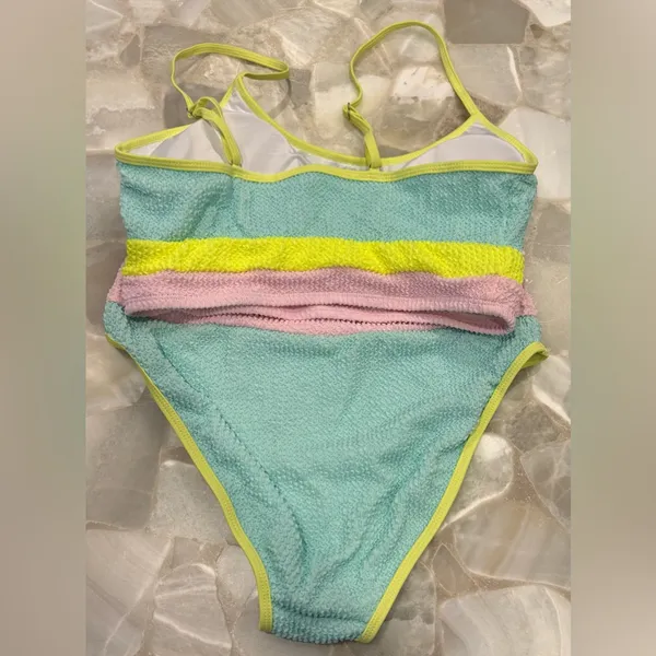 NWOT Women’s Colorblock High-Waist Bikini Set - Pastel Pink, Light Blue & Lime - Image 4