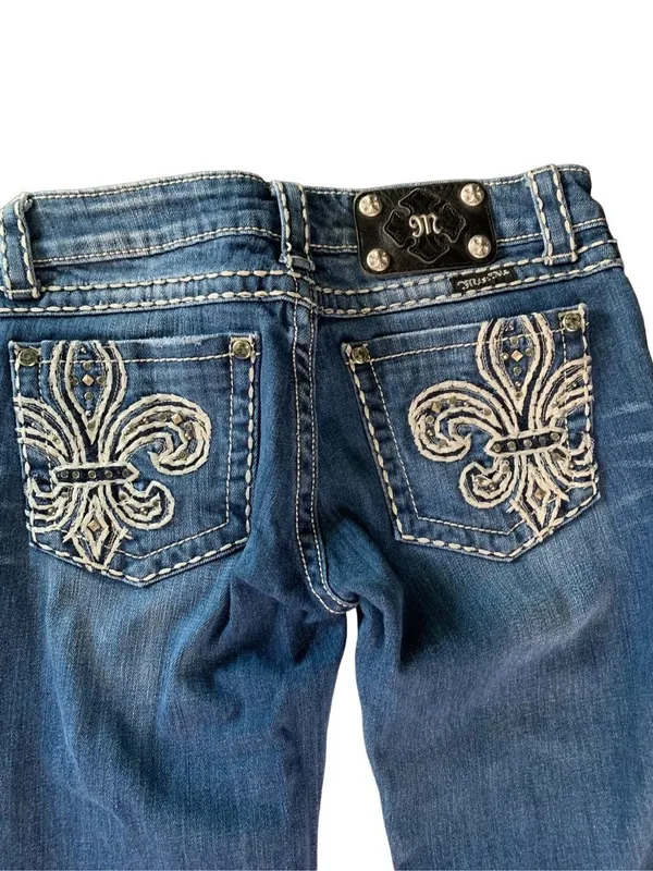 Miss Me Skinny Bedazzled Glam Fleur De Lis Jeans JP5109SK-2 size 27 - Image 2