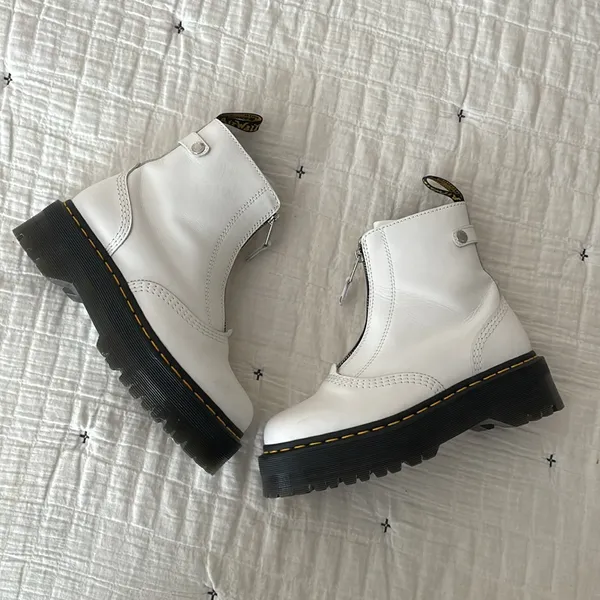 DR. MARTENS Jetta Zipped Sendal Leather Platform Boots in White Size 38 EU 7 US - Image 10