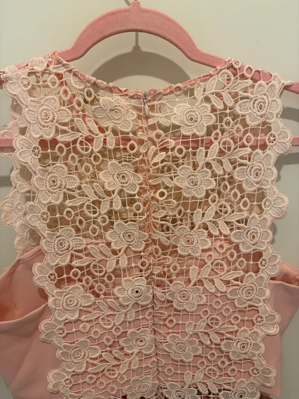 Pink lace overlay romper Size M - Image 5
