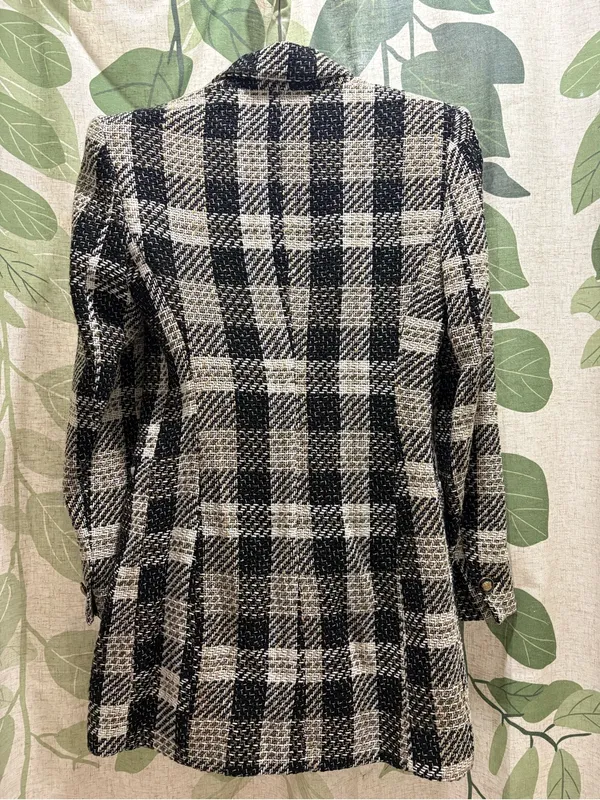 Zara Black and Beige Plaid Tweed Blazer - Image 5