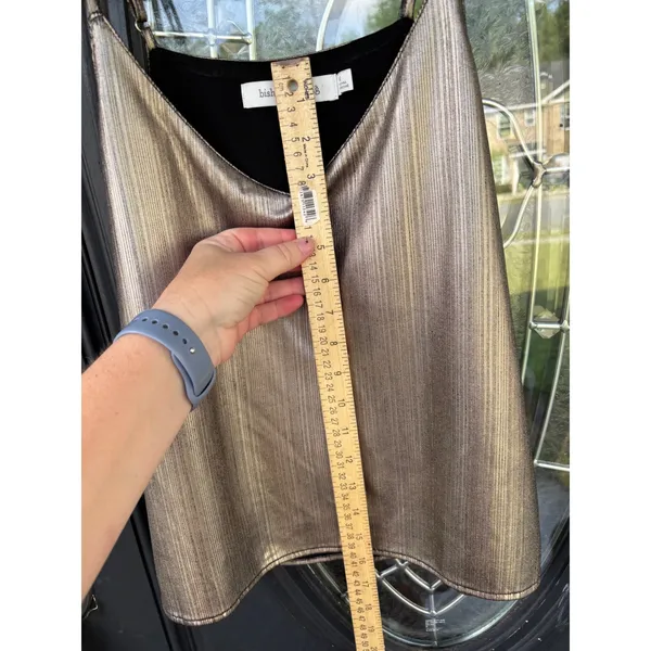 Bishop + Young Gold Silver Metallic Pleated V-Neck Camisole Cami Top Size Medium - Image 12