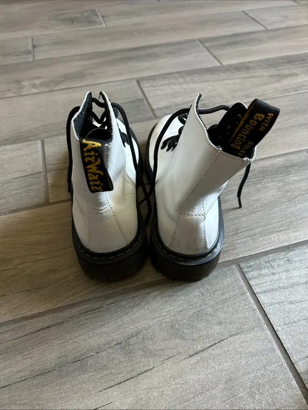 Dr. Martens White Leather Lace-Up Boots with Black Laces - Image 3