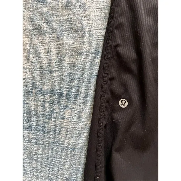Lululemon Black Dance Studio Mid Rise Jogger Size 2 - Image 4