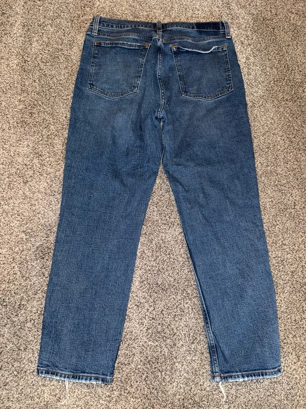 Abercrombie & Fitch The Skinny High Rise Distressed Raw Hem Jeans Size 30 10s - Image 4