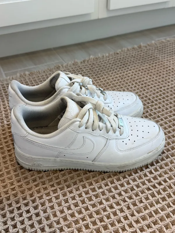 Air Force Nike Women’s 1 - Image 3