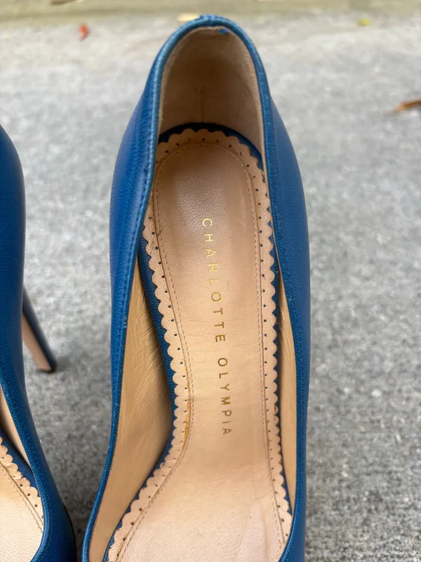 Charlotte Olympia Dolly Maraca leather platform pumps size 35 - Image 14
