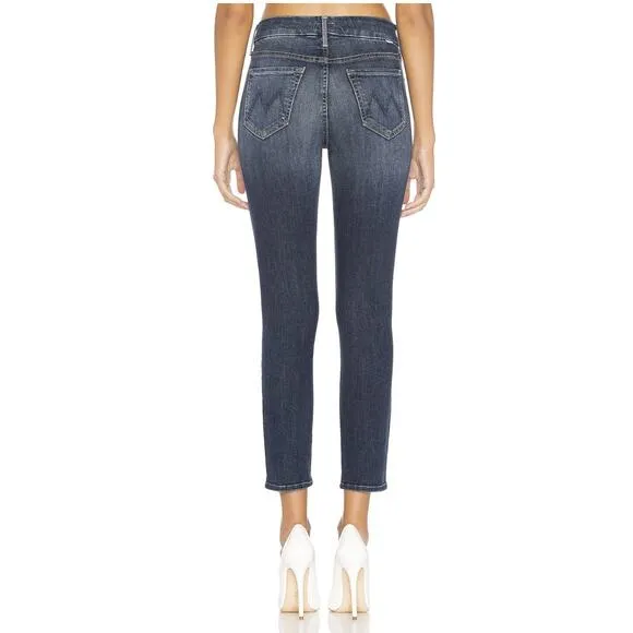 Mother Denim The Looker Crop Jeans in On the‎ Edge Size 25 - Image 2
