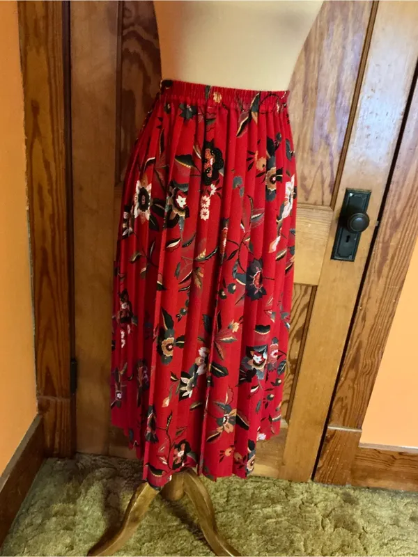 Vintage 90s Alfred Dunner Red Floral Midi Skirt Size 10 Elastic Waist - Image 7
