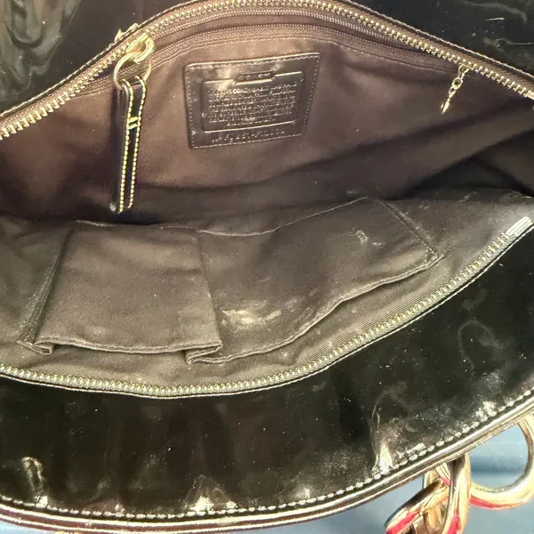 Coach East West Gallery Tote Black Glossy Patent Purse Bag Shoulder Bag - Image 5