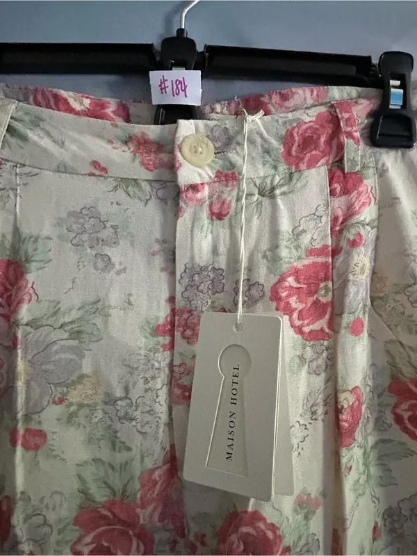 Madison Hotel Women’s Floral Wide Leg Pink Rose Print Pants MD NWT - Image 7