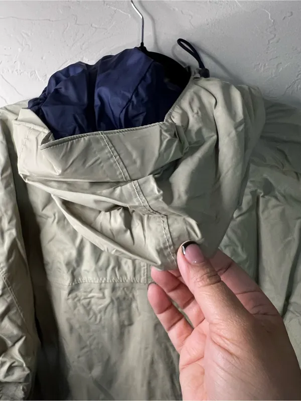 Columbia Vintage OmniTech Waterproof Tan Hooded Outdoor Windbreaker Shell Jacket - Image 8