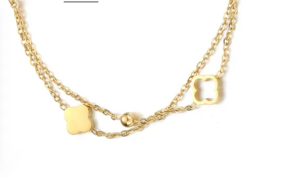 Minimal Clover Bead Bracelet Gold - Image 3