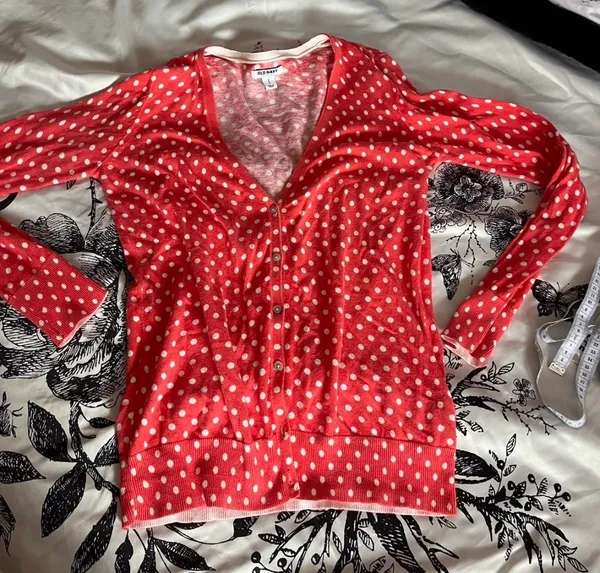 Old Navy Red Polka Dot Button-Up Cardigan Top - Image 2