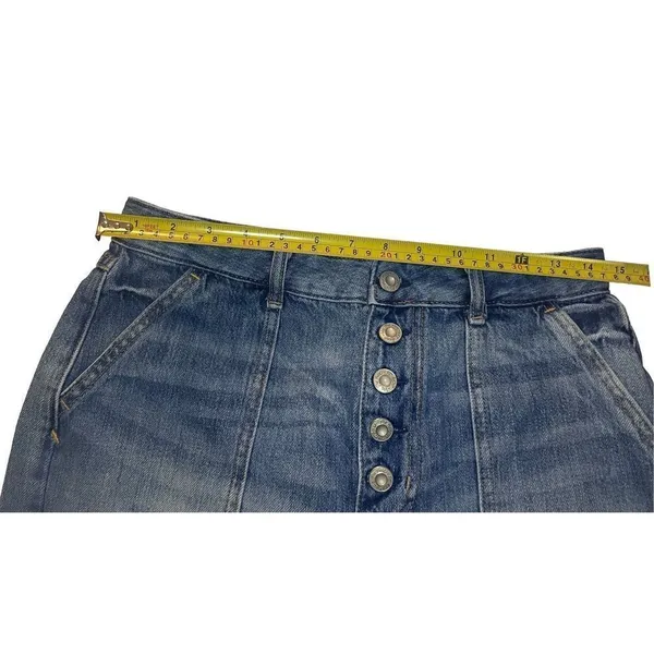 We the‎ Free button up high rise distressed hem shorts size 29 - Image 5