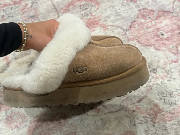 UGG Coquette Slippers Chestnut - Image 3