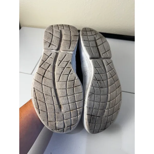 Oofos OOmg Mesh Low Shoe Women‎ 9.5 Navy Blue Recovery Slip On Walking Sneaker - Image 3