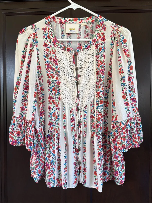 Anthropologie Maeve Hiver Floral Crochet Lace Panel Top Size 6 - Image 3