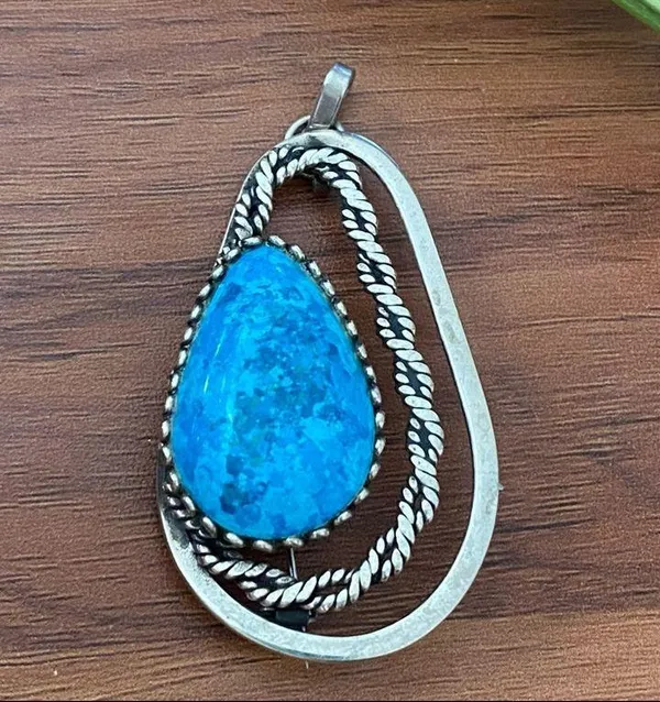 Unsigned Southwestern Sterling Silver Teardrop Turquoise Pendant Brooch - Image 8
