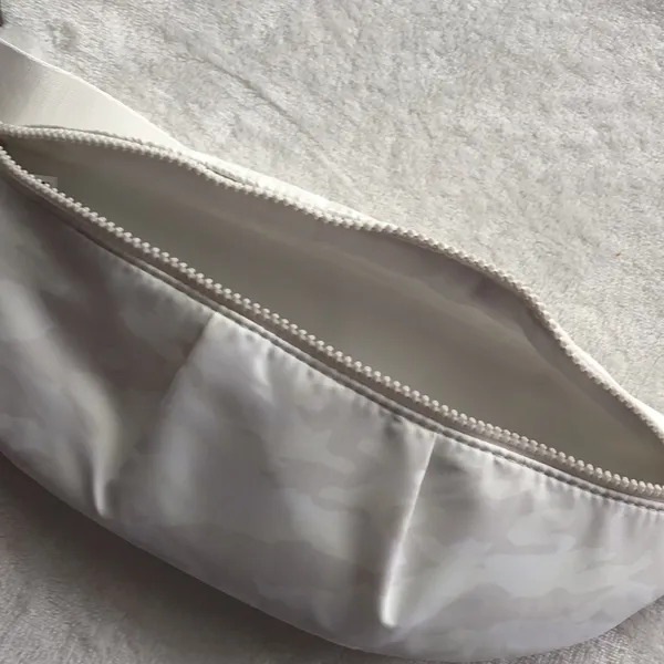 New Alana studio to street belt bag, Fanny bag - Image 8