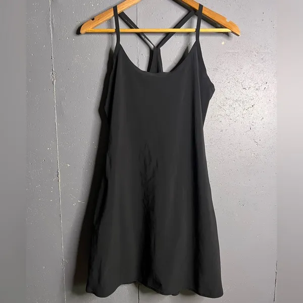 Outdoor Voices black workout dress. Size XSmall - Image 2