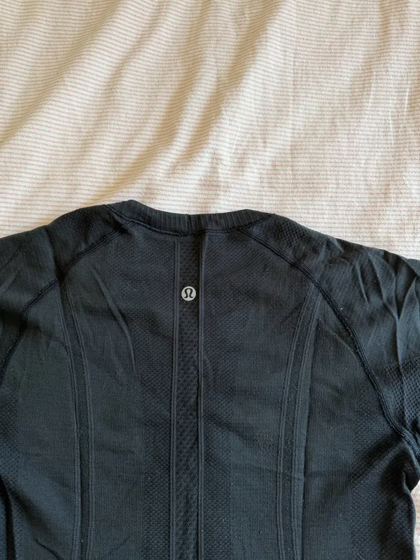 Lululemon Swiftly Tech Tee - Image 3