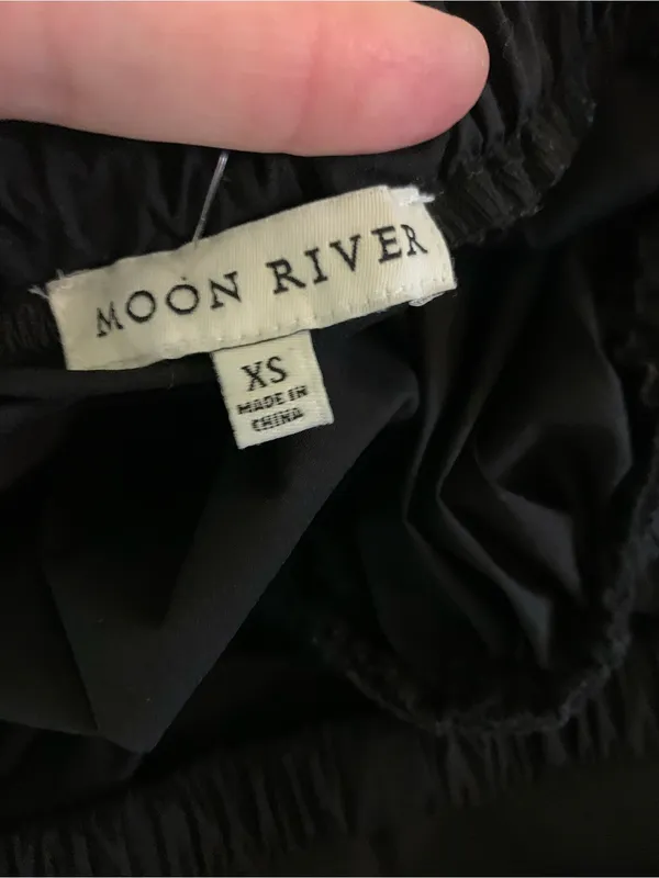 Moon River XS Black Cutout Midi Dress Sleeveless Elastic Waist Minimalist - Image 4