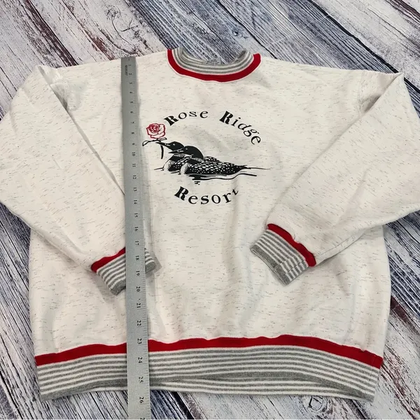 Vintage “Rose Ridge Resort” Loon Crewneck Sweatshirt - Image 7