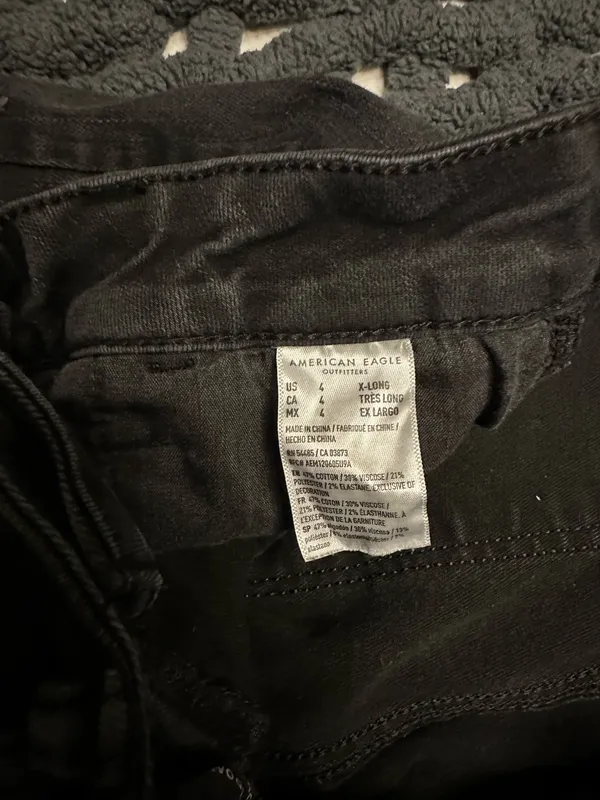 American Eagle Plain Black Skinny Jeans - Image 4