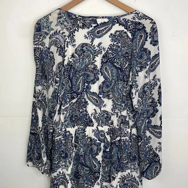DR2 by Daniel Rainn Blue White Paisley Shift Dress Tassel Tie Neck Split MEDIUM - Image 9