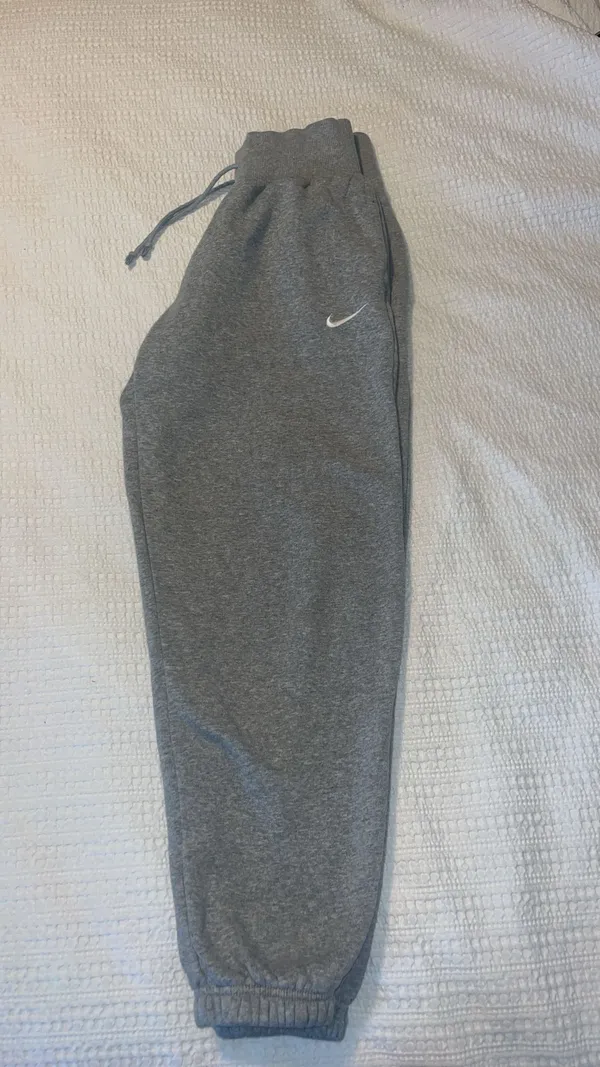 Nike Sweatpants - Image 2