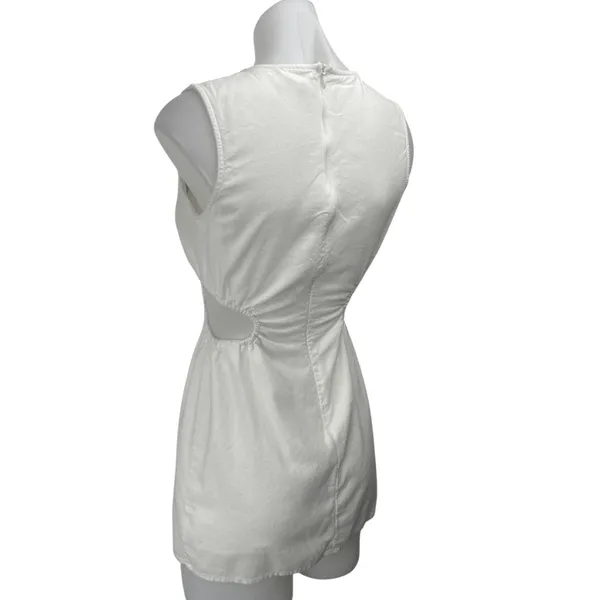 Princess Polly White Sleeveless Cutout Waist Crew Neck Mini Sheath Dress Size 2 - Image 2