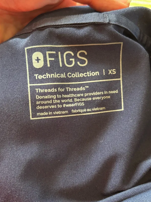 Figs women’s Inala Scrub top sz XS - Image 4