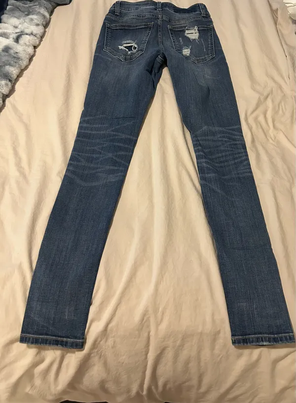 Daytrip Jeans - Image 2