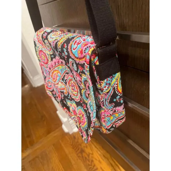 Vera Bradley On The Go Crossbody Messenger Tote‎ Parisian Paisley Laptop Tablet - Image 3