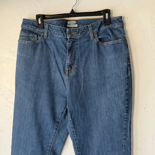 LLBean Classic Fit Womens Blue Denim Jeans Size 16‎ Regular Casual Basic - Image 2