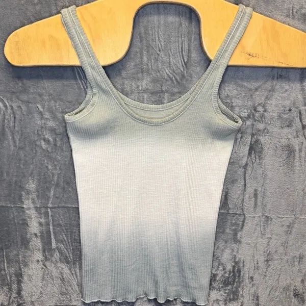 2009 | POL Y2K Boho Ombre Scoop Neck Ribbed Lettuce Edge Tank Top Sage Womens S‎ - Image 2