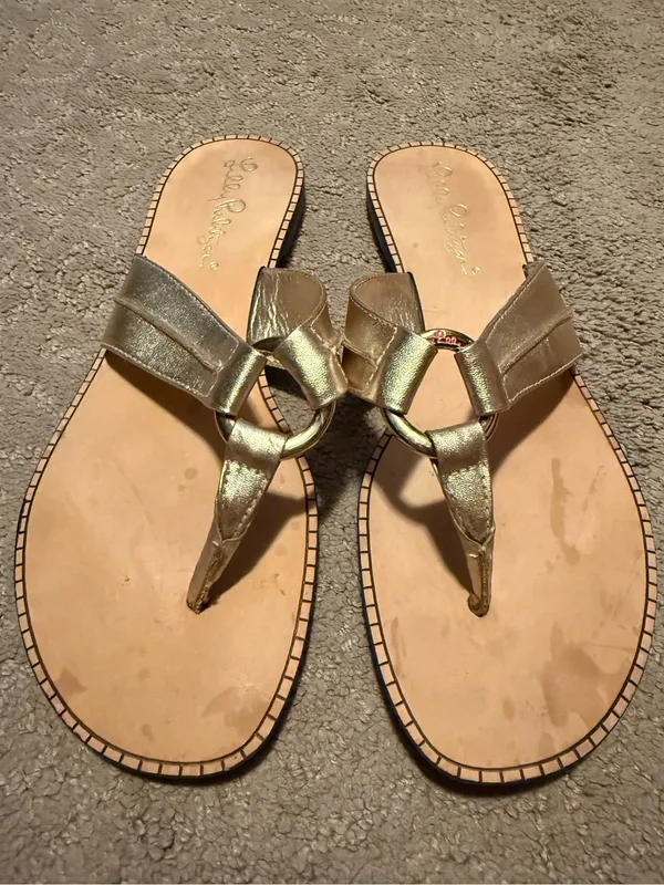 Lilly Pulitzer Metallic Gold Leather Ring Thong Sandals Size 6M - Image 2