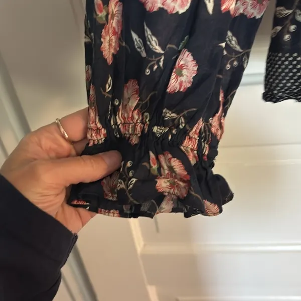 La Vie by Rebecca Taylor Floral Blouse with Ruffle and Polka Dot Details - Image 2