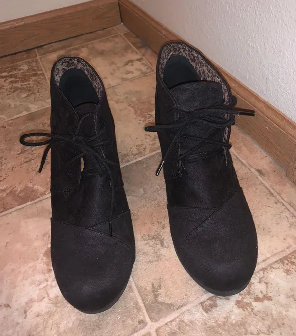 Lace Up Wedges Black Size 9.5 - Image 2