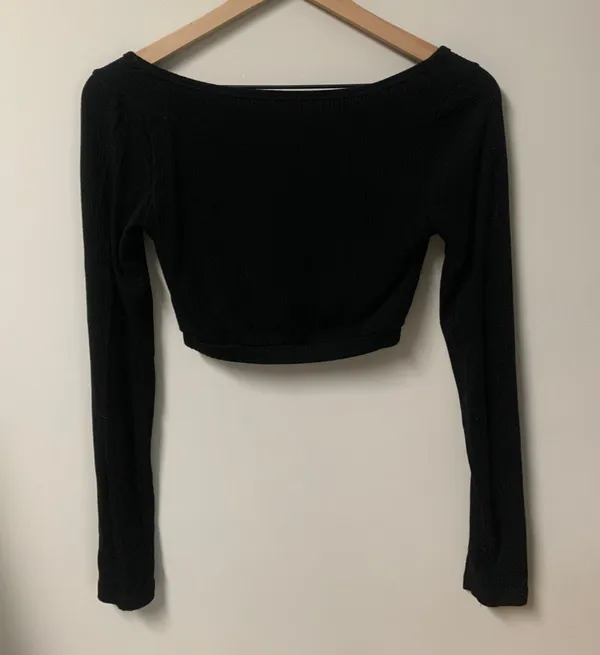 Long Sleeve Cropped Shirt - Image 2