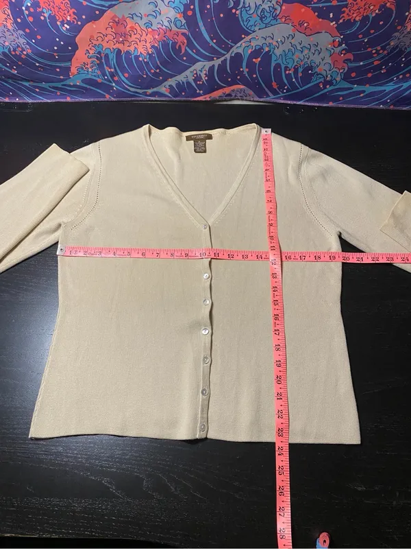 Esperanto Cream V-Neck Button-Front Women's Cardigan - Image 3
