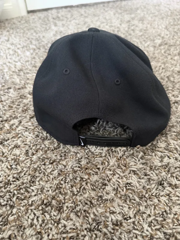 Nike Sz L/XL Cap - Image 2