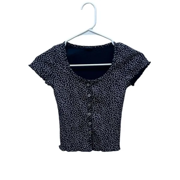 Brandy Melville Blue Floral Zelly Top one size - Image 3