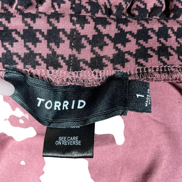 Torrid Slim Taper Studio Ponte High Rise Tie Pant Pink Houndstooth Plus Size 1X‎ - Image 8