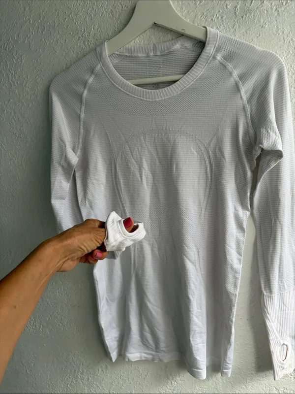 Lululemon Swiftly White Long-Sleeve Active Top - Image 3